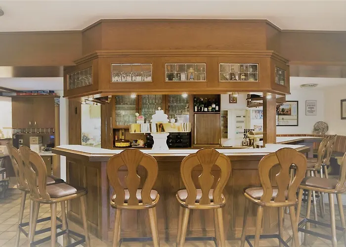 酒店 Gasthaus Zum Edertal *